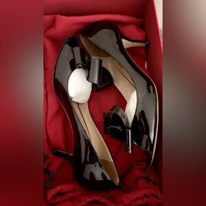 Authentic Valentino Garavani Black Patent Leather Peeptoe with Bow heel size 7
